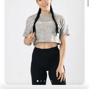 Alphalete Signature Short Sleeve